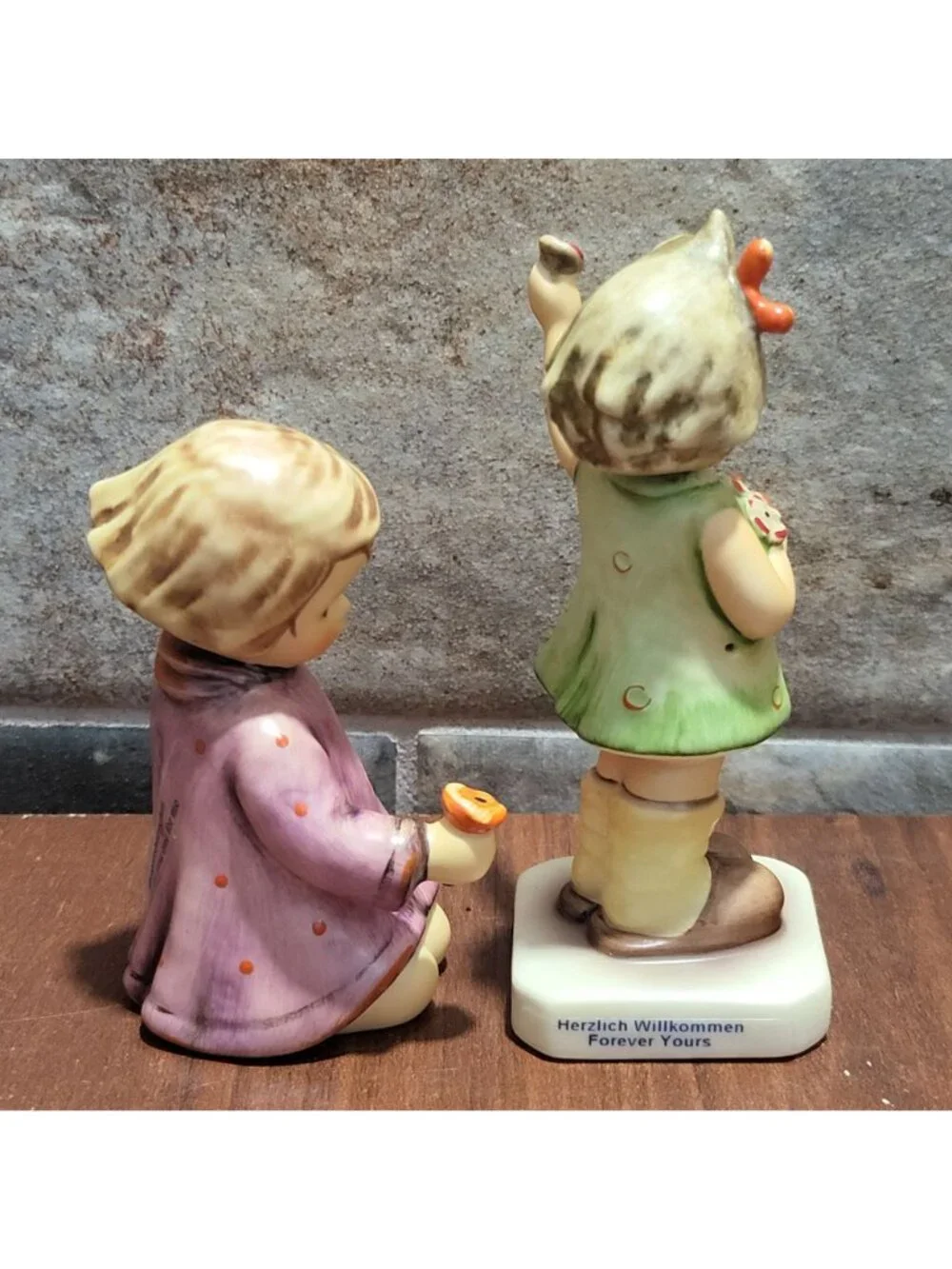 Goebel MI Hummel Figurines Lot of 2 Forever Yours 793 & One For You Me 482 TMK7